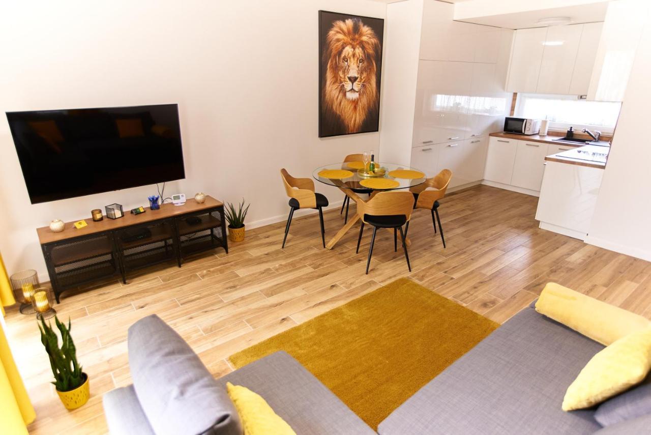 Apartamento Starlight Bronze Szeged- Exclusive Exterior foto