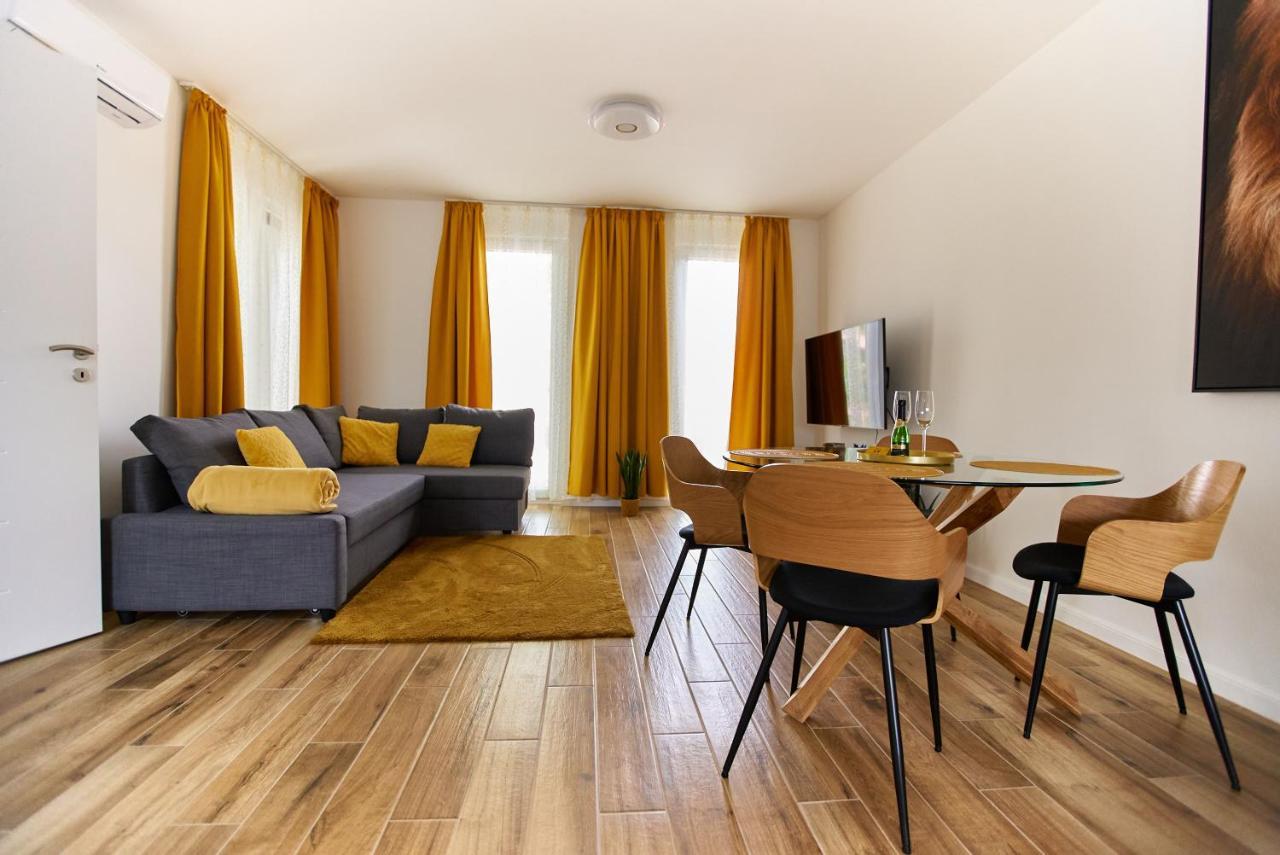 Apartamento Starlight Bronze Szeged- Exclusive Exterior foto